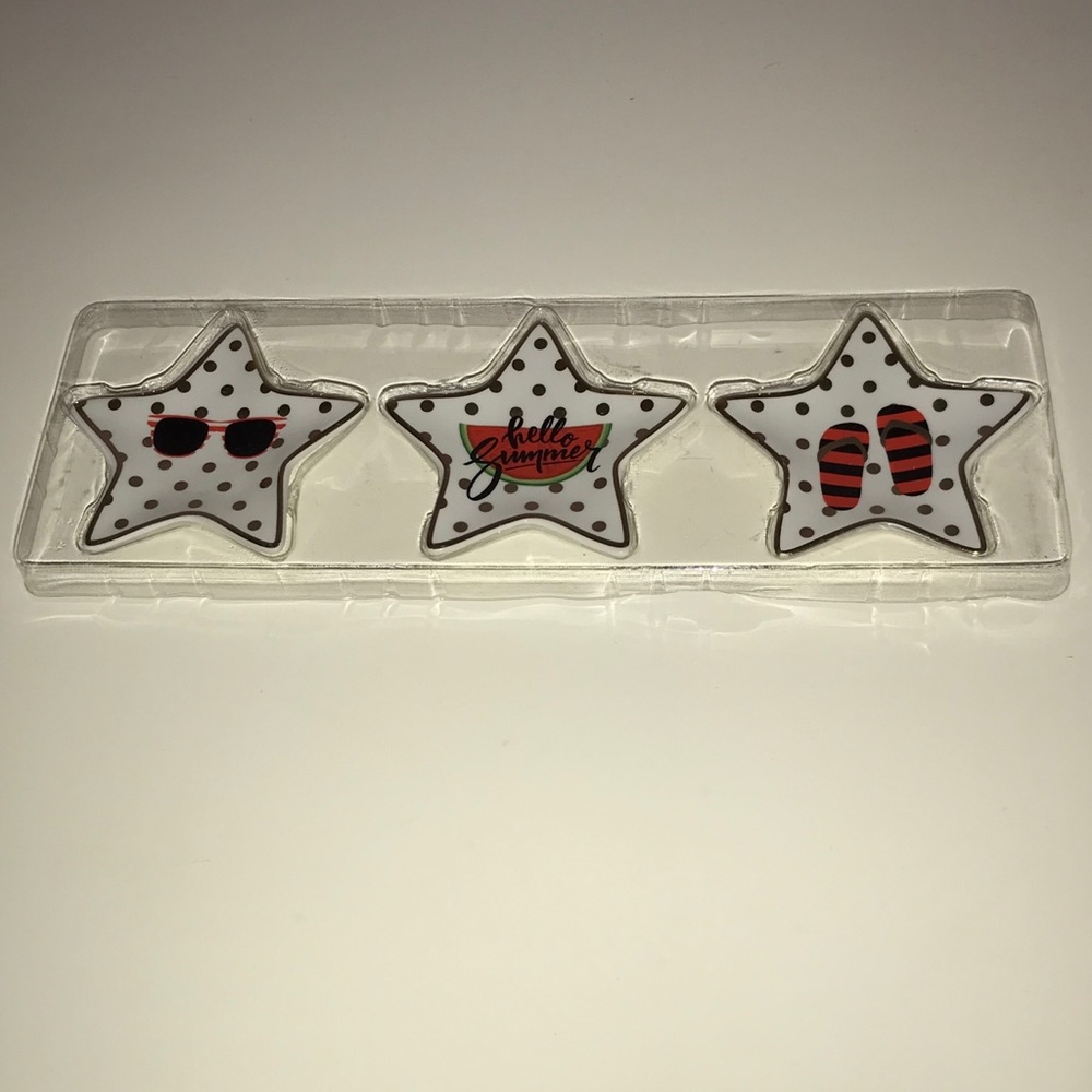 NIB set of 3 small trinket trays - Picture 2 of 3